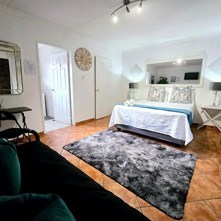 Zhantique Guest House 1- Unit 5 Boksburg Εξωτερικό φωτογραφία