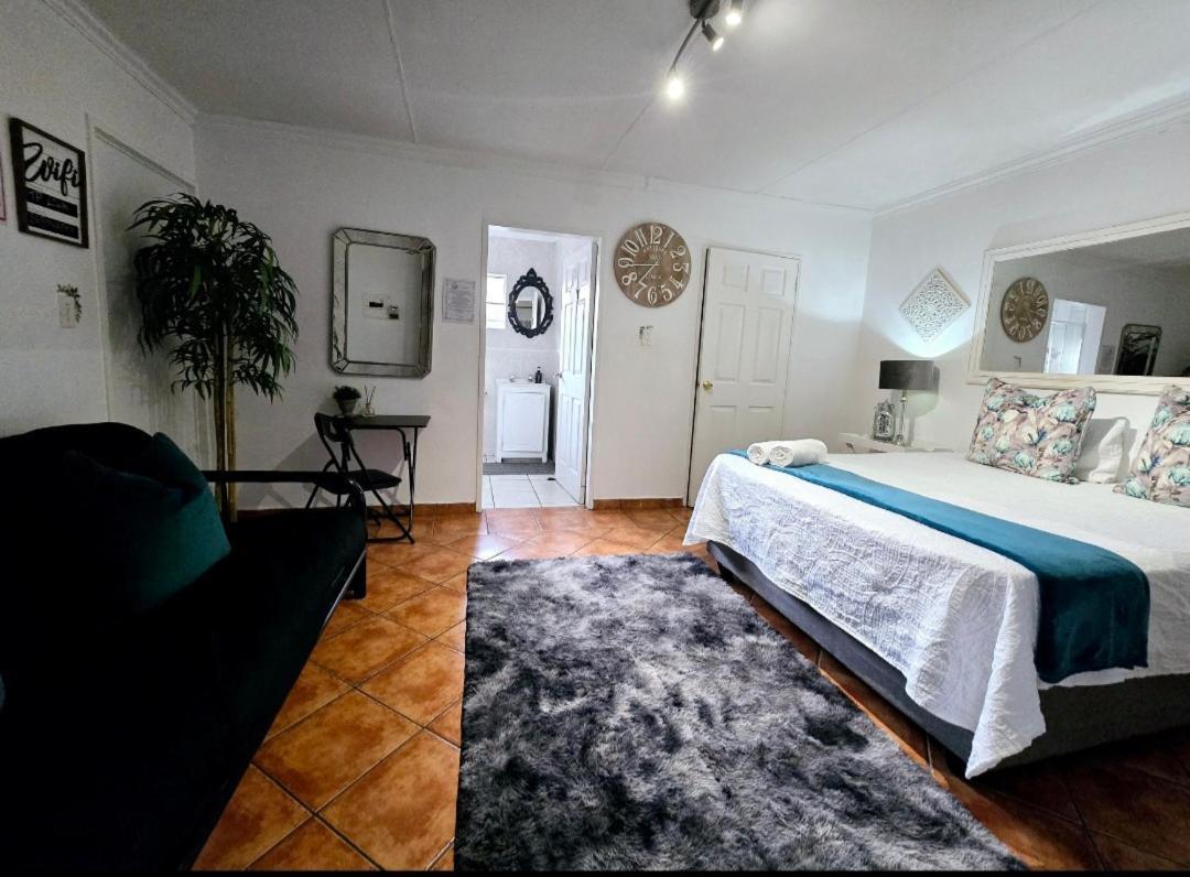 Zhantique Guest House 1- Unit 5 Boksburg Εξωτερικό φωτογραφία