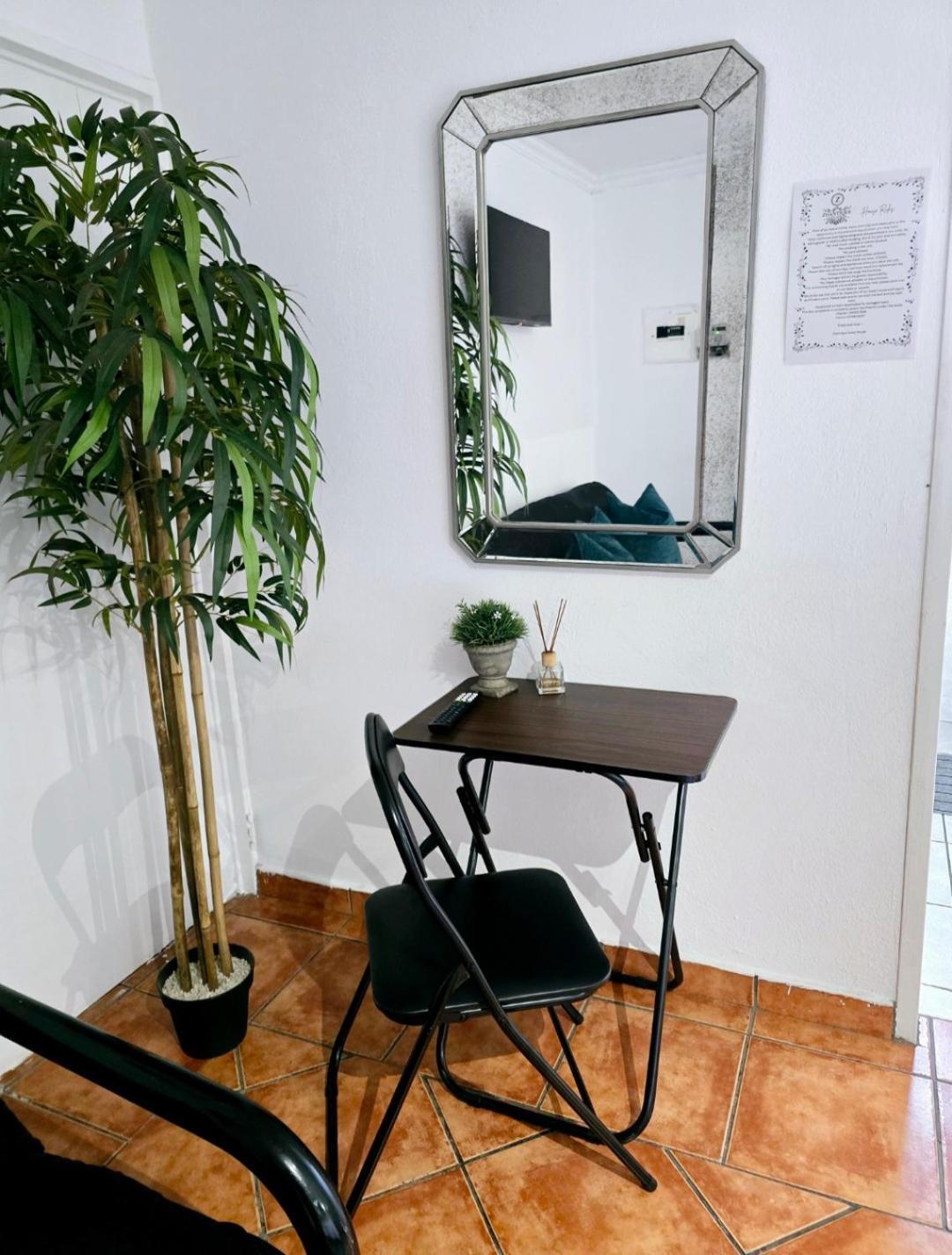 Zhantique Guest House 1- Unit 5 Boksburg Εξωτερικό φωτογραφία